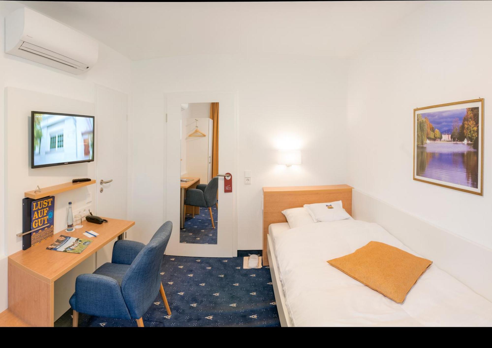 Hotel Adler Post Schwetzingen Zewnętrze zdjęcie